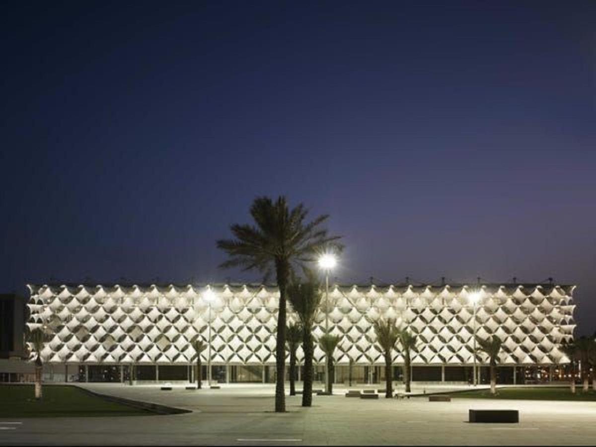 Holiday Inn Riyadh Al Qasr By Ihg Buitenkant foto