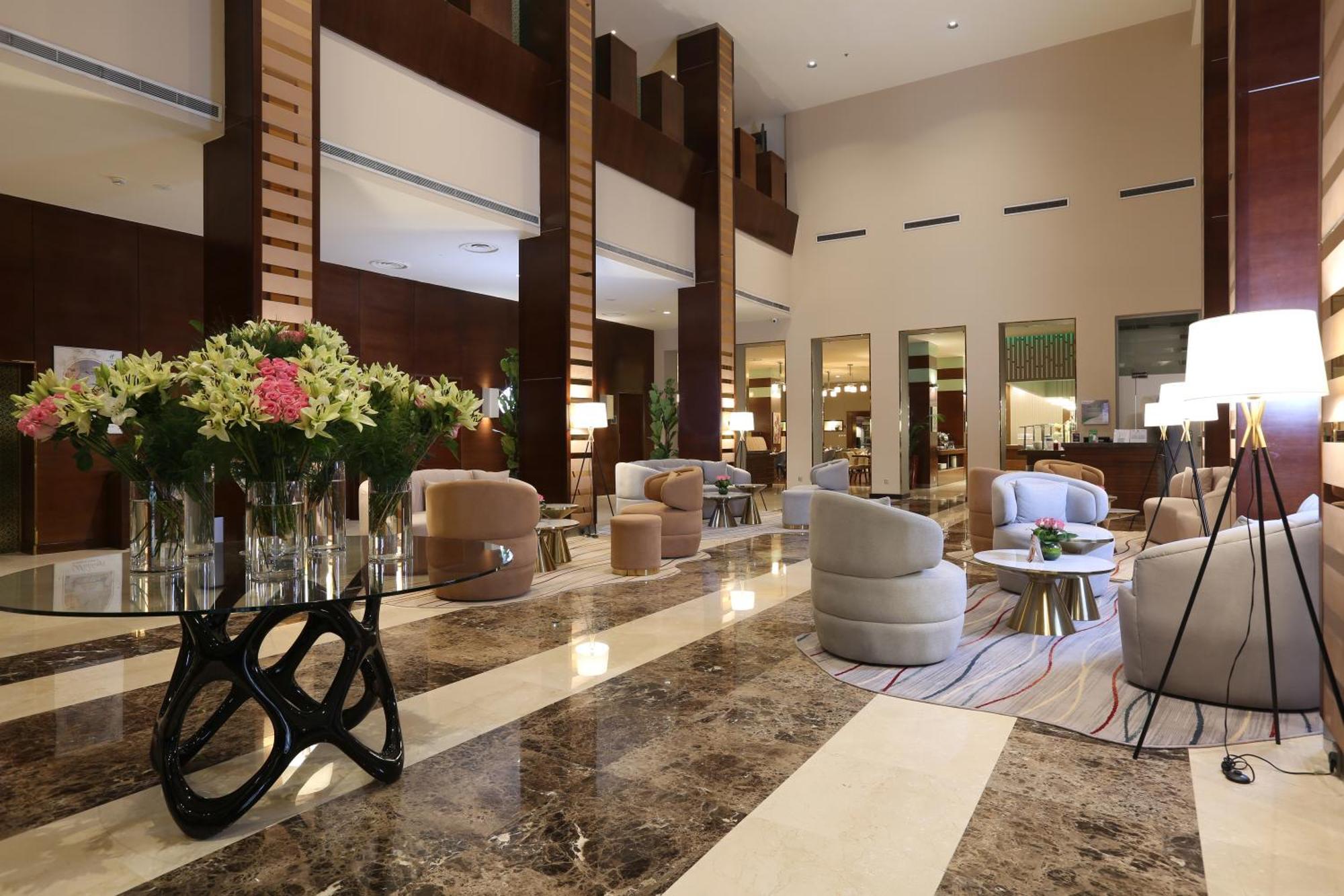 Holiday Inn Riyadh Al Qasr By Ihg Buitenkant foto