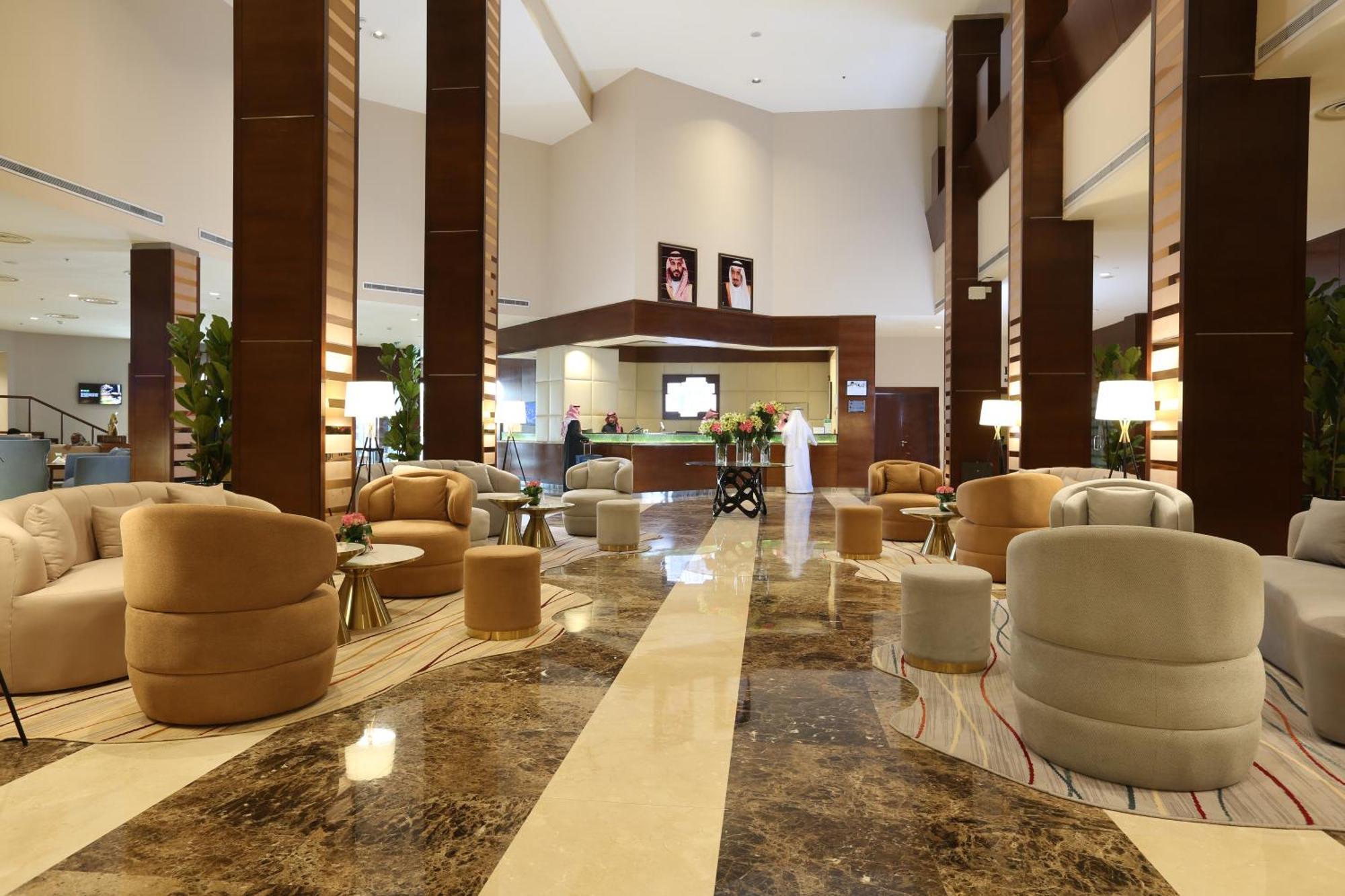 Holiday Inn Riyadh Al Qasr By Ihg Buitenkant foto